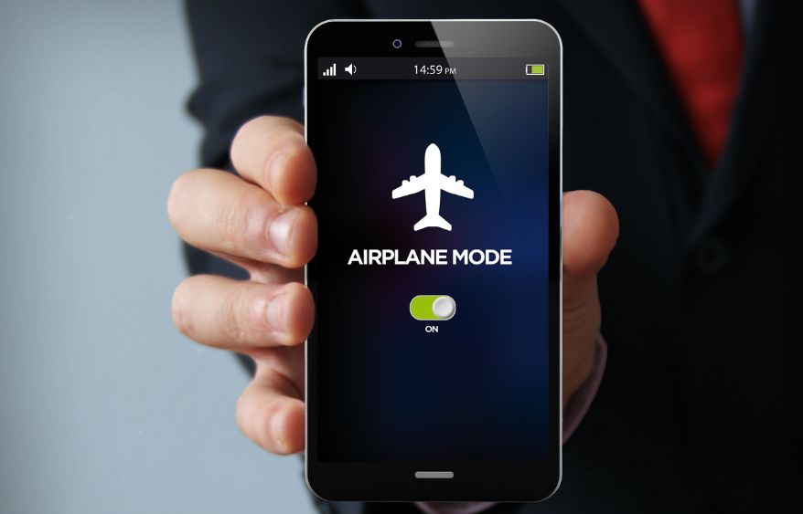 Turn Off Airplane Mode on a Jitterbug Smartphone
